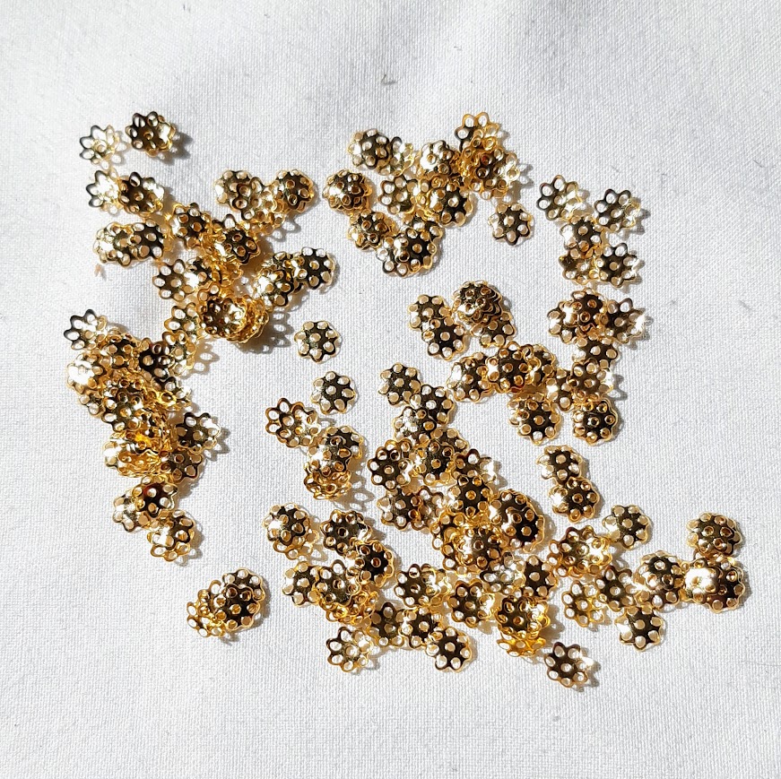 Appr&ecirc;ts bijoux 20 coupelles dor&eacute;es 5mm