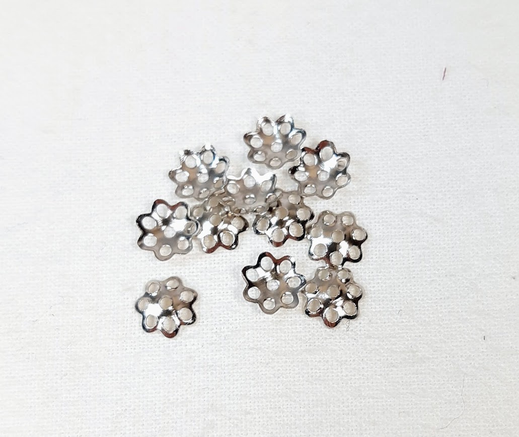Lot de 150 coupelles m&eacute;tal diam&egrave;tre 5mm