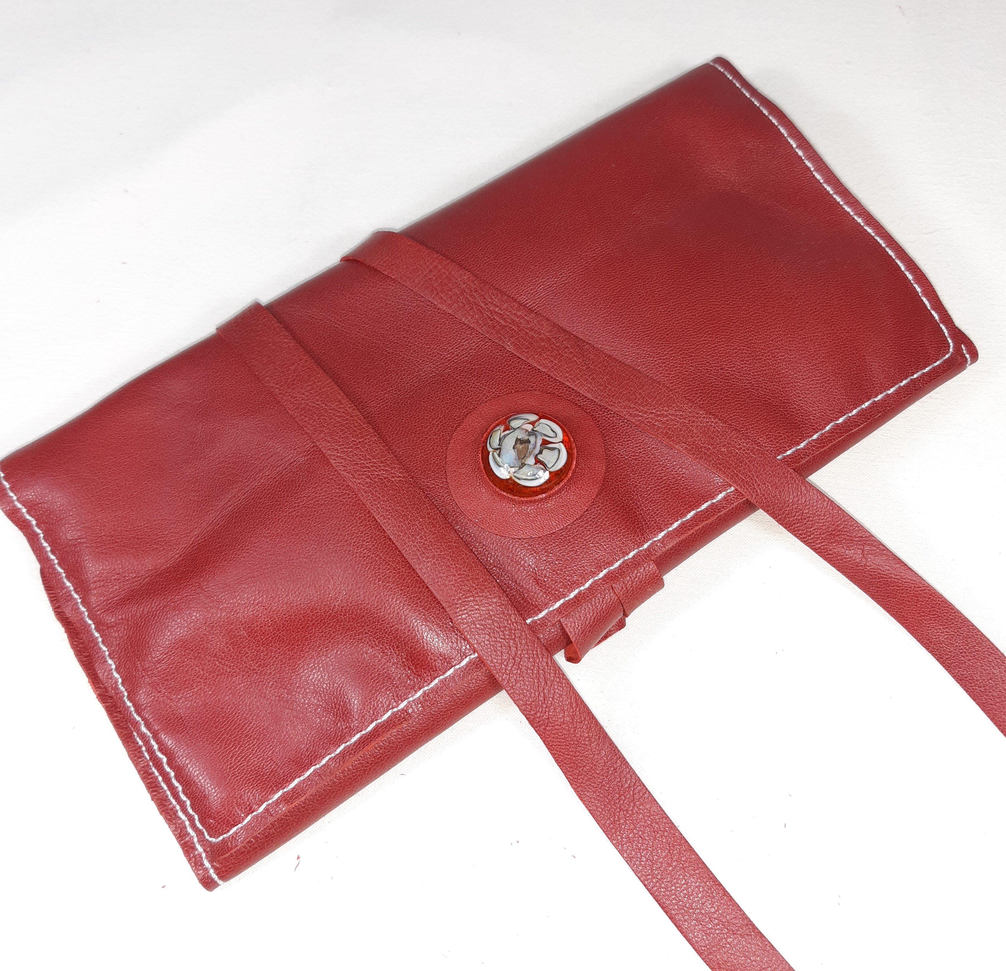 Pochette de voyage en cuir pour bijoux.